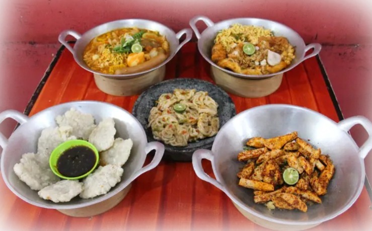 Seblak Teh Senny: Kuliner Pedas Khas Sunda di Denpasar